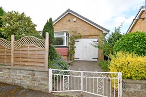 Woodvale Close